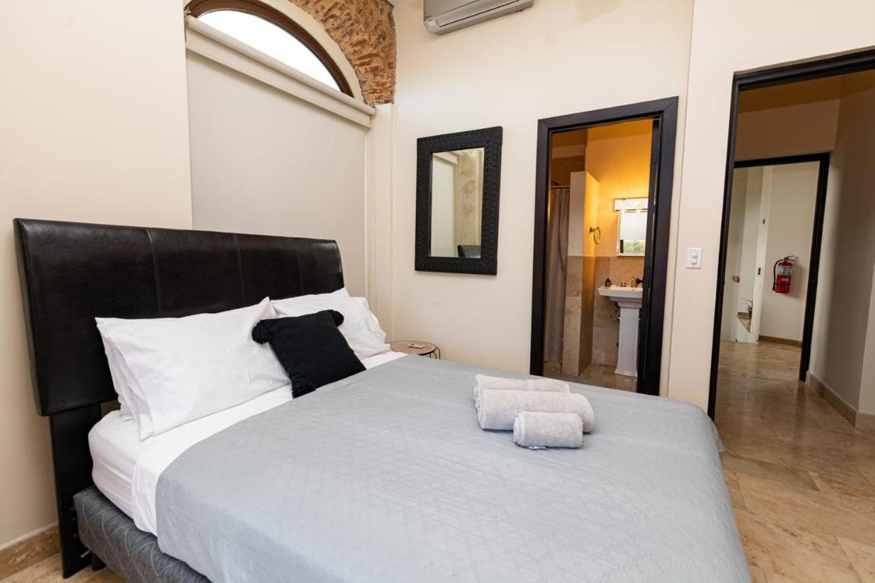 Los Diamantes Aparthotel Панама Сити Екстериор снимка