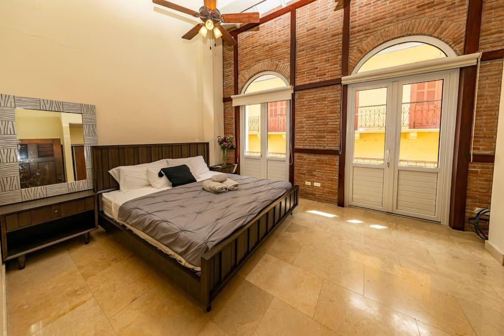 Los Diamantes Aparthotel Панама Сити Екстериор снимка